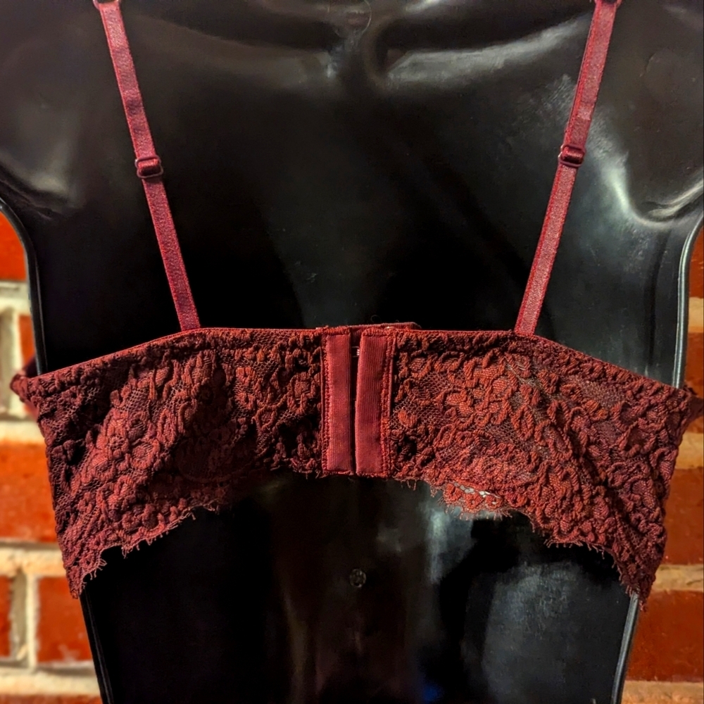 Like new aerie padded Bralette. Purple. Medium. - Picture 2 of 6